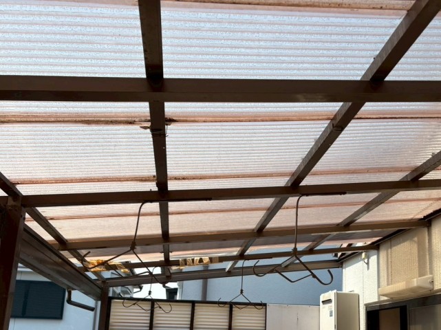 ポリカ波板　施工前